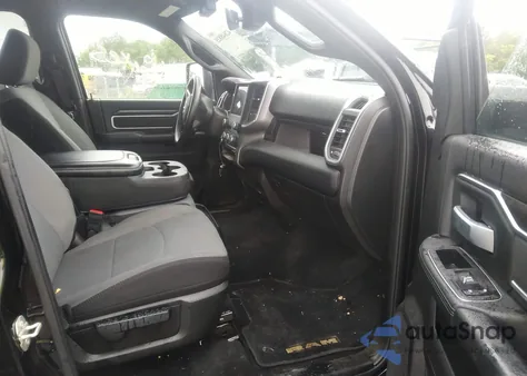 2024 Ram 2500 Big Horn 4X4 6'4 Box from USA, damaged, VIN 3C6UR5DJ6RG303615